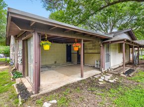 5001 Creekline DR, Austin TX 78745