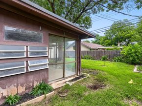 5001 Creekline DR, Austin TX 78745