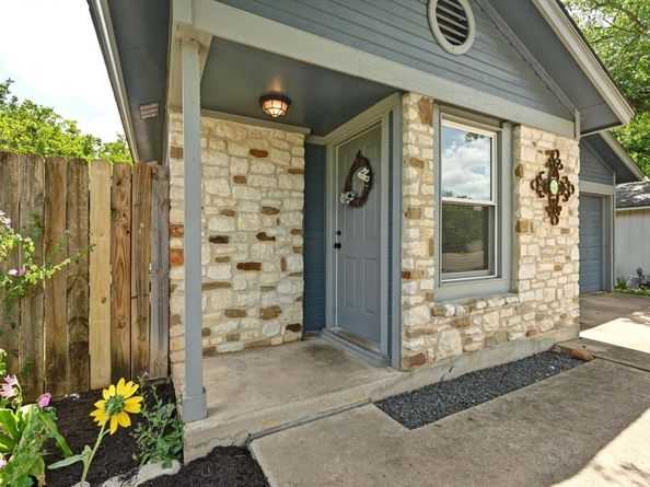 2703 Holly Springs CT, Austin TX 78748