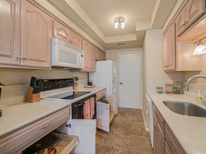 8200 Neely DR 242, Austin TX 78759