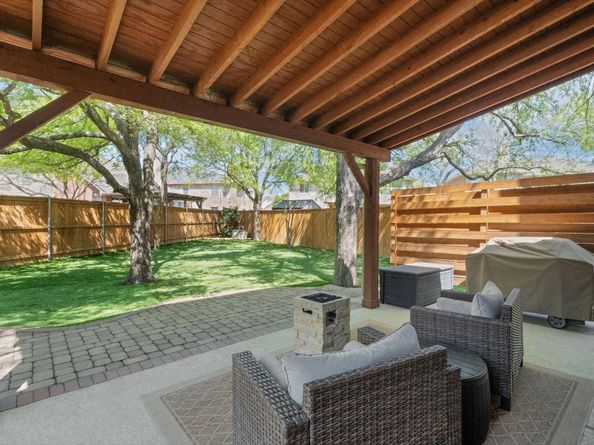 2925 Plantation DR, Round Rock TX 78681