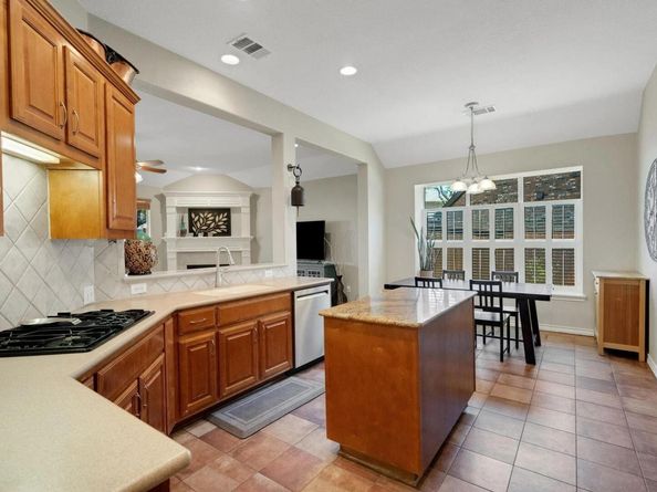 2925 Plantation DR, Round Rock TX 78681