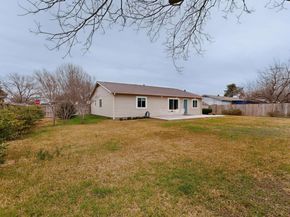 1306 Lawnmont DR, Round Rock TX 78664
