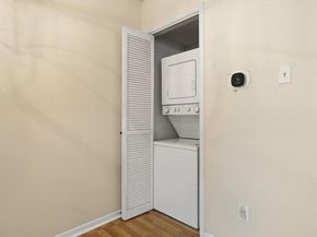 4500 E Oltorf ST C306, Austin TX 78741