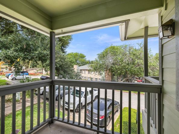 4500 E Oltorf ST C306, Austin TX 78741