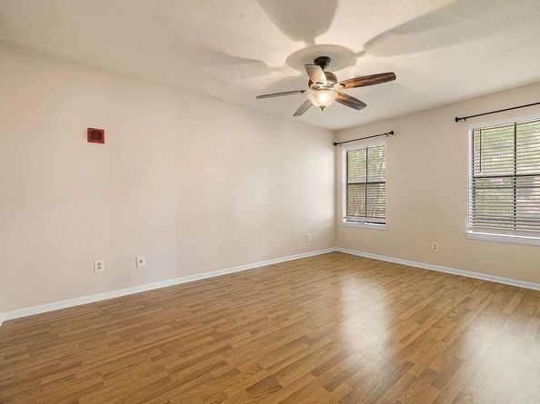 4500 E Oltorf ST C306, Austin TX 78741