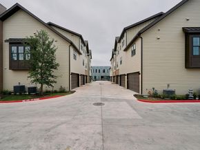 2209 Woodland Ave 602, Austin TX 78741