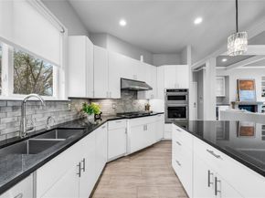 2800 Waymaker WAY 36, Austin TX 78746