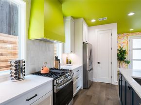 2415 E 10th ST, Austin TX 78702