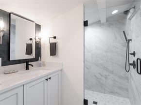 2415 E 10th ST, Austin TX 78702