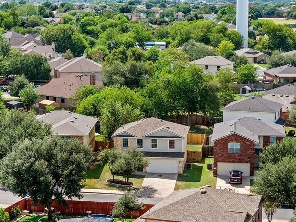 525 Meadow Park DR, Georgetown TX 78626