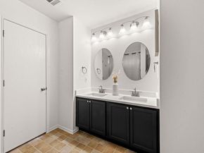 525 Meadow Park DR, Georgetown TX 78626