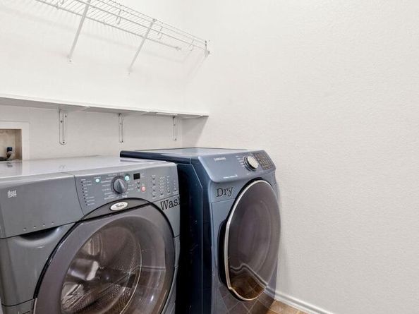 525 Meadow Park DR, Georgetown TX 78626