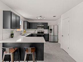 525 Meadow Park DR, Georgetown TX 78626