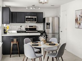 525 Meadow Park DR, Georgetown TX 78626