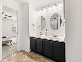 525 Meadow Park DR, Georgetown TX 78626