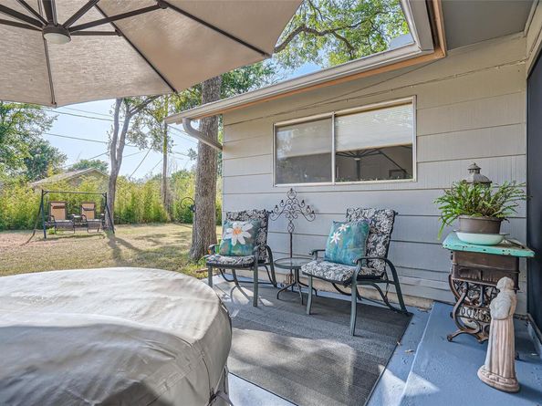 9206 Robins Nest LN, Austin TX 78729
