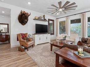 112 Mountain Lion RD, Georgetown TX 78628