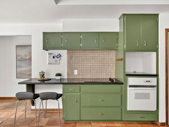 2202 Cypress PT E, Austin TX 78746
