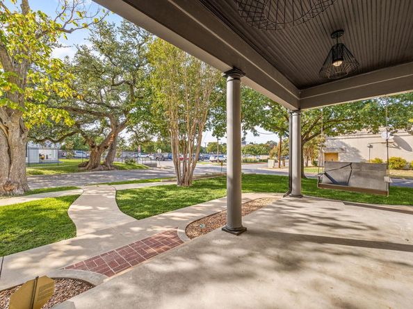 1001 S Church ST, Georgetown TX 78626