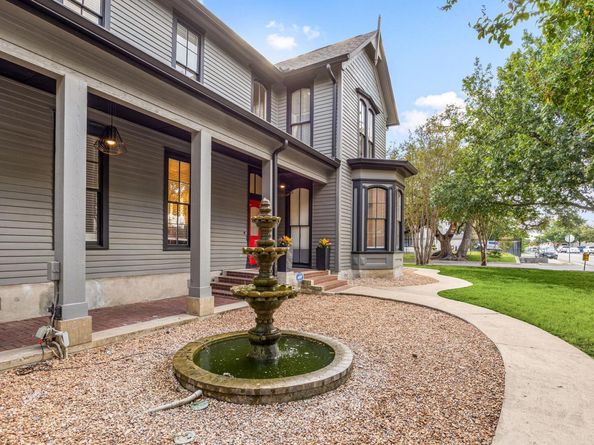 1001 S Church ST, Georgetown TX 78626
