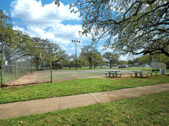 1205 Rambling TRL, Cedar Park TX 78613