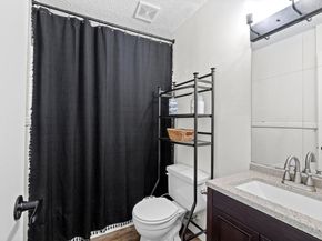8104 Bronco LN, Lago Vista TX 78645