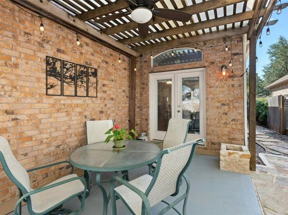 2011 Burnie Bishop PL, Cedar Park TX 78613