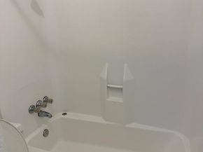2124 Burton DR 251, Austin TX 78741