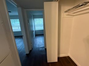 2124 Burton DR 251, Austin TX 78741