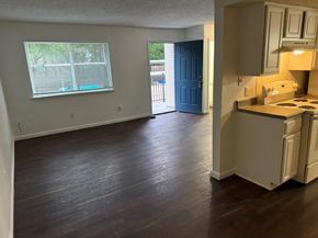 2124 Burton DR 251, Austin TX 78741