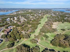 18812 Nicklaus DR, Point Venture TX 78645