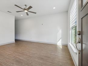 18812 Nicklaus DR, Point Venture TX 78645