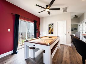 2801 Goodwin Ave B, Austin TX 78702