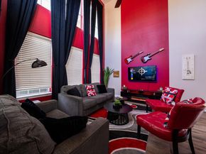 2801 Goodwin Ave B, Austin TX 78702