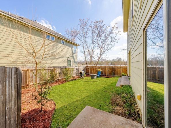 2801 Goodwin Ave B, Austin TX 78702