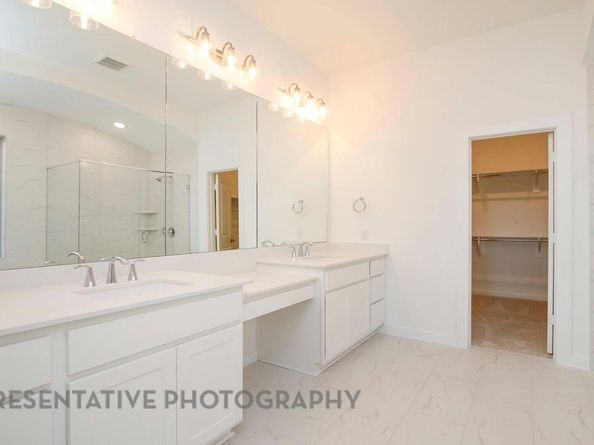 108 Ribera DR, Liberty Hill TX 78642