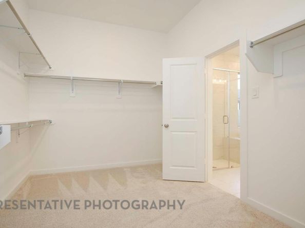 108 Ribera DR, Liberty Hill TX 78642