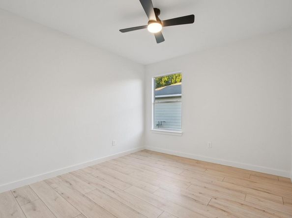 17921 Basketflower BND, Elgin TX 78621