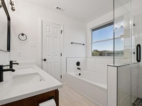 17921 Basketflower BND, Elgin TX 78621