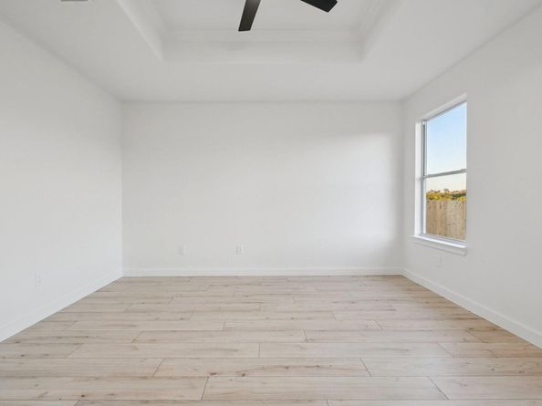 17921 Basketflower BND, Elgin TX 78621