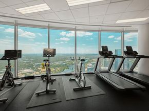 200 Congress Ave 23C, Austin TX 78701