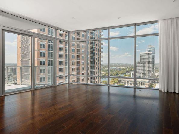 200 Congress Ave 23C, Austin TX 78701