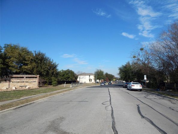 2300 Thrasher LN, Austin TX 78741
