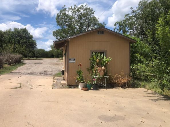 2300 Thrasher LN, Austin TX 78741