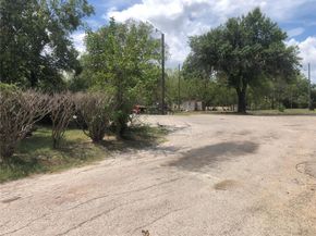 2300 Thrasher LN, Austin TX 78741