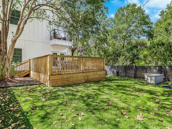 1111 W Annie ST A, Austin TX 78704