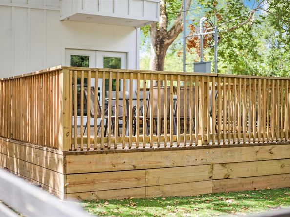 1111 W Annie ST A, Austin TX 78704