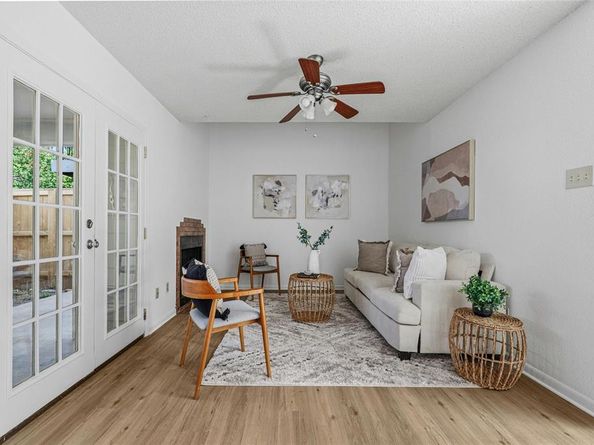 7635 Guadalupe ST 103, Austin TX 78752