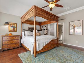 132 Double Eagle DR 132, Austin TX 78738